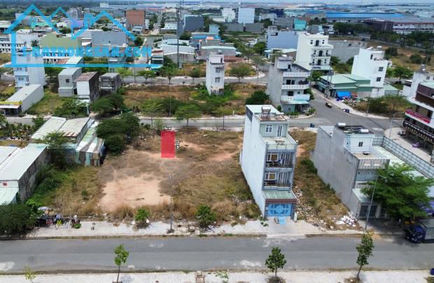 Bán nền 105m2 - Sổ hồng riêng công chứng sang tên trong ngày - Full thổ cư