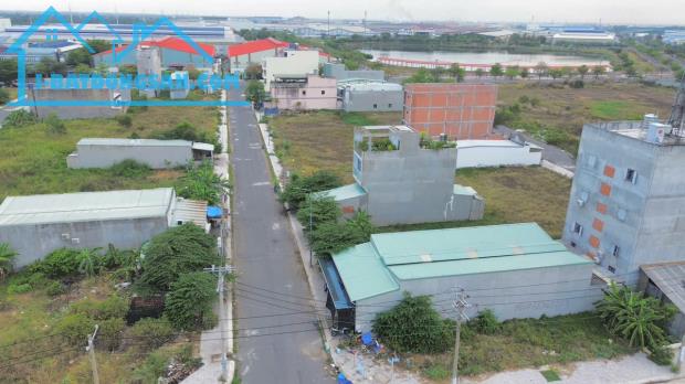 Bán nền 105m2 - Sổ hồng riêng công chứng sang tên trong ngày - Full thổ cư - 1