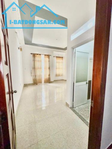 NHÀ MẶT TIỀN KINH DOANH  (4.5x20) MT HIỆP THÀNH 07, QUẬN 12 GIÁ TỐT - 3