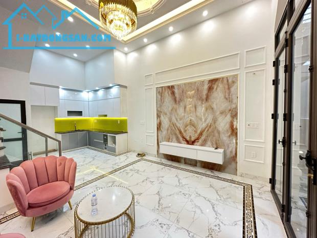 Bán gấp nhà  Chùa Hàng, Trần Nguyên Hãn, Lê Chân, HP. 3,15 tỷ, 48m2, 3 tầng. - 2