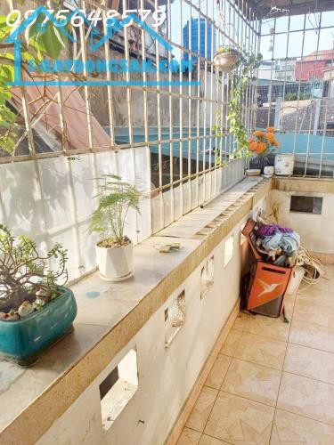 Bán căn hộ tập thể ngõ Thịnh Hào 120m 3 ngủ Ở sướng giá mềm - 2