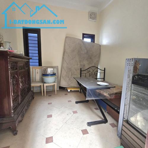 (PHÂN LÔ) Bán nhà phân lô Nguyễn Khang 40mx5T oto tránh kinh doanh VP 12 tỷ sổ vuông Cầu g - 2