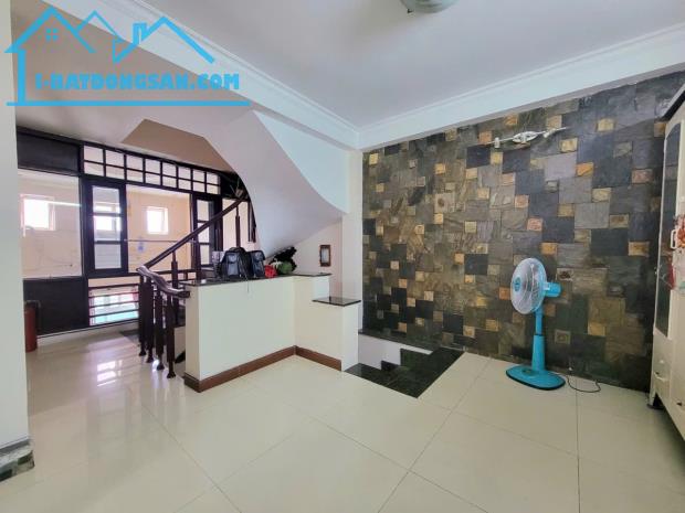 BÁN NHÀ CHÍNH CHỦ - MT DUY TÂN - P15 PHÚ NHUẬN - 6 TẦNG BTCT - GẤP BÁN ĐỊNH CƯ - TL MẠNH - 1