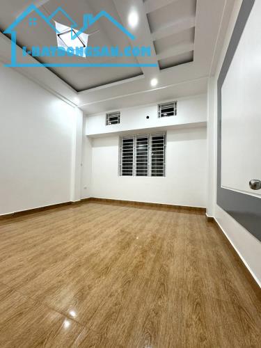 Bán gấp nhà  chợ hàng, Dư Hàng Kênh, Lê Chân, HP. 2,79 tỷ, 40m2, 4 tầng. - 3