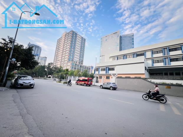 CHO THUÊ NHÀ PHÂN LÔ KHU ĐÔ THỊ NAM TRUNG YÊN – 75M² – MẶT TIỀN 6M – GIÁ 40 TRIỆU/THÁNG - 2