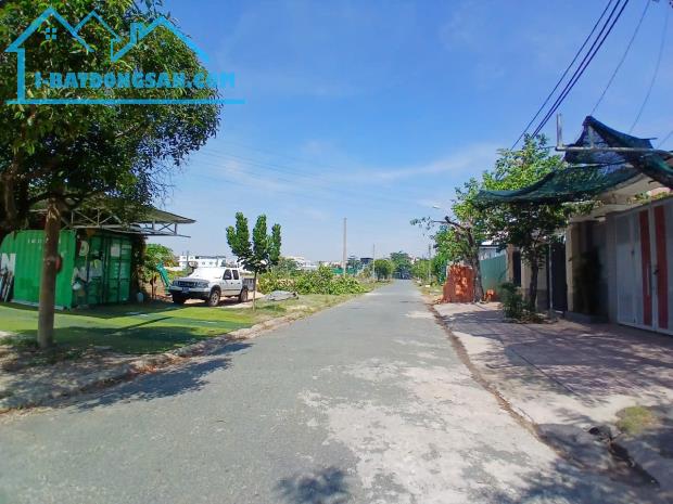 Chính chủ bán đất dự án Đại học Bách  Khoa Quận 9 góc Nguyễn Duy Trinh & Đỗ Xuân Hợp giá T - 2