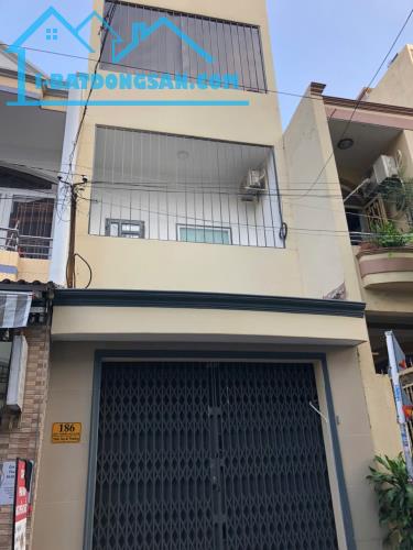 Bán nhà 4 tầng 4.3x27m cn 118m2 mặt tiền Đất Thánh, p6, q Tân bình chỉ 17 tỷ
