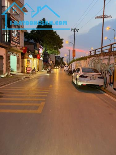 CẦN BÁN MẢNH ĐẤT VÀNG, THÔNG SỐ ĐẸP NGỌC THỤY 55M, MT 6.2M, LÔ GÓC, NỞ HẬU, Ô TÔ VÀO ĐẤT. - 2