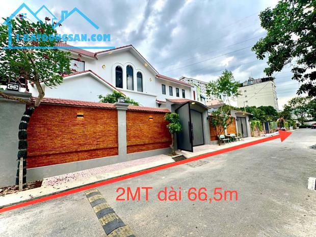 BÁN BIỆT THỰ VƯỜN + NGHỈ DƯỠNG, P. LINH TRUNG, 2MT, KIẾN TRÚC ĐẸP NHẤT KHU VỰC - 1