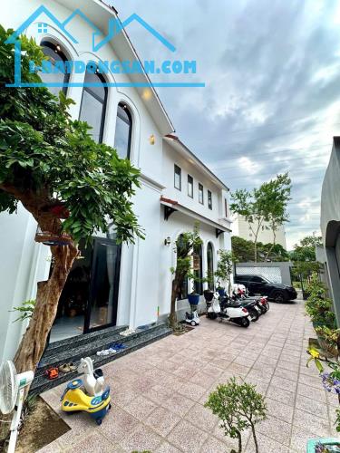 BÁN BIỆT THỰ VƯỜN + NGHỈ DƯỠNG, P. LINH TRUNG, 2MT, KIẾN TRÚC ĐẸP NHẤT KHU VỰC - 4