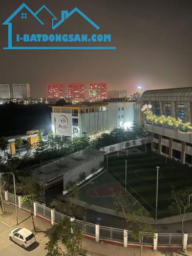 Bán chung cư Hanoi Homeland Thượng Thanh-Long Biên-69m 2n2wc-sẵn sổ giao dịch-giá 4.05 tỷ