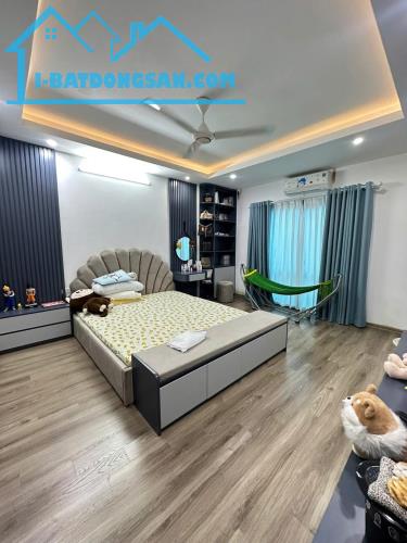 Hot - Bán  Nhà 32m2 x5T, Lạc Long Quân, 8.69 Tỷ, Đẹp Lung Linh - 2