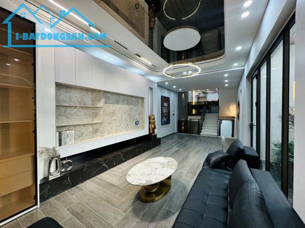 Bán nhà 79m2 x 4,5 tầng PHỐ TRẦN_NHẬT DUẬT - QUẬN NGÔ QUYỀN - TP HẢI PHÒNG