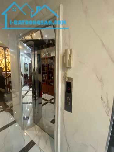 Bán nhà đẹp phố Bồ Đề, thang máy, 2 thoáng trước sau, 2 mặt ngõ, xe oto đỗ cửa vào nhà, - 4