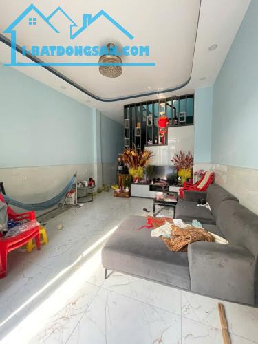 Siêu Phẩm Liên Khu 4-5 gần chợ Bình Thành hẻm 7m thông 100m2,4Tầng Nhỉnh 5 tỷ - 2
