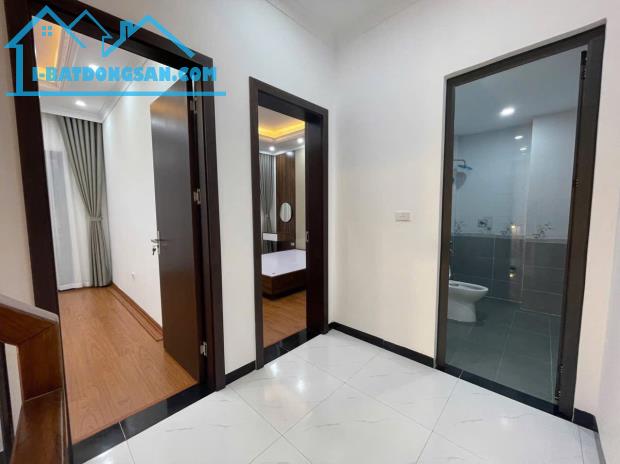 💎 VIP ĐƯỜNG LÁNG – ĐỐNG ĐA – 6 TẦNG THANG MÁY – Ô TÔ VÀO NHÀ – NHÀ MỚI KÍNH KOONG – CHỈ 1 - 2