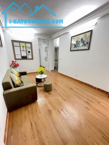 Bán căn 2Pn cực đẹp giá tốt 1ty630 tại ngõ 699 Giải Phóng, Hoàng Mai - 2