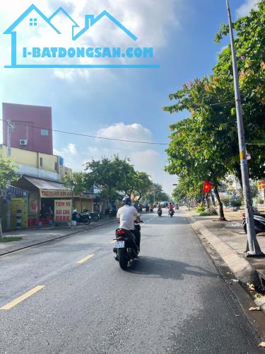 Bán gấp nhà 2 mặt tiền đường song hành 635m2 chỉ 36 tỷ Xã Tân Xuân Huyện Hóc Môn - 1