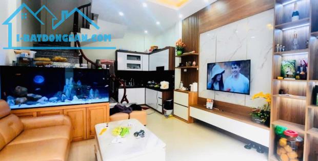 Kẻ Vẽ, Bắc Từ Liêm, 33m2, 5T, ngõ thông, oto, full nội thất, ở sướng 6 tỷ 95 - 1