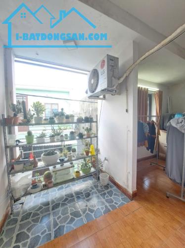 Bán nhà 2 Tầng Đông Hòa,SHR,đường xe hơi phà phà,giá cực kì rẻ - 3