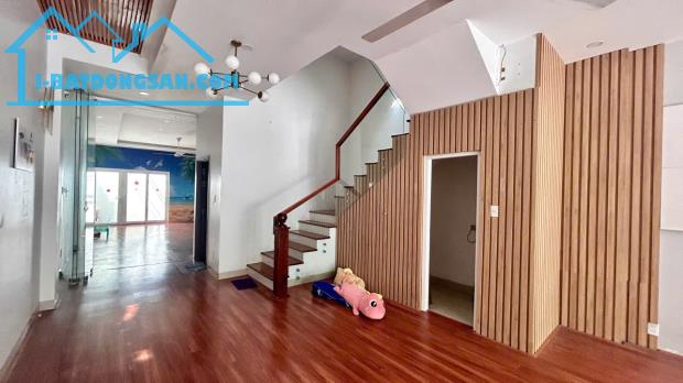 Cho thuê nhà 03 tầng 100m2 ngang 5m mặt tiền đường số 13 KĐT Hà Quang 2-Phường Phước Hải - 1