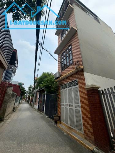 NGỌC THỤY-LONG BIÊN -DÂN XÂY- Ô TÔ ĐẬU CỬA- 3 TẦNG - 35M- NHỈNH 4TY FULL CÔNG NĂNG