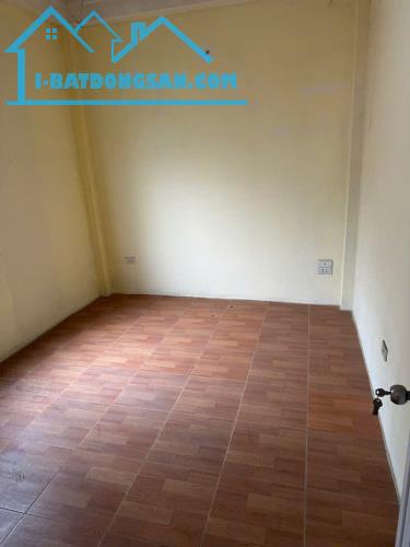 NGỌC THỤY-LONG BIÊN -DÂN XÂY- Ô TÔ ĐẬU CỬA- 3 TẦNG - 35M- NHỈNH 4TY FULL CÔNG NĂNG - 1
