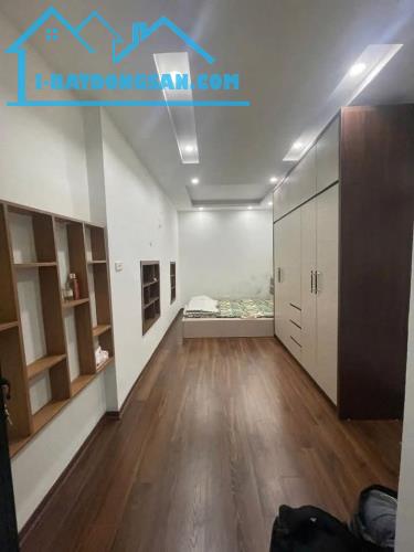 Cho thuê nhà ngõ 295 Bạch Mai Hai Bà Trưng 30/50m x 3 tầng, giá 12tr/tháng - 3