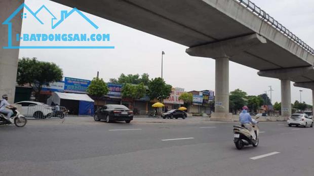 Bán nhà lô góc Cầu Diễn - Bắc Từ Liêm 6 tầng thang máy chỉ gần 15 tỷ