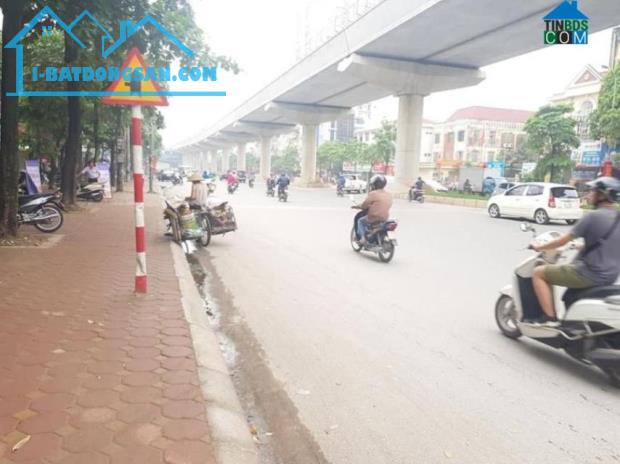 Bán nhà Hồ Tùng Mậu - Bắc Từ Liêm 45m2 oto tránh đỗ ngày đêm chỉ nhỉnh 12 tỷ