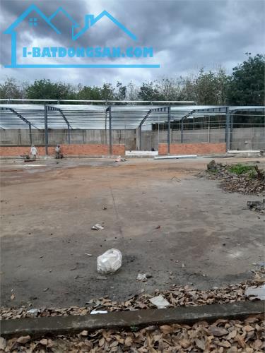 cho thuê nhà xưởng sản xuất ổn định lâu dài thiết kế xưởng kiên cố. an toàn khu vực SX