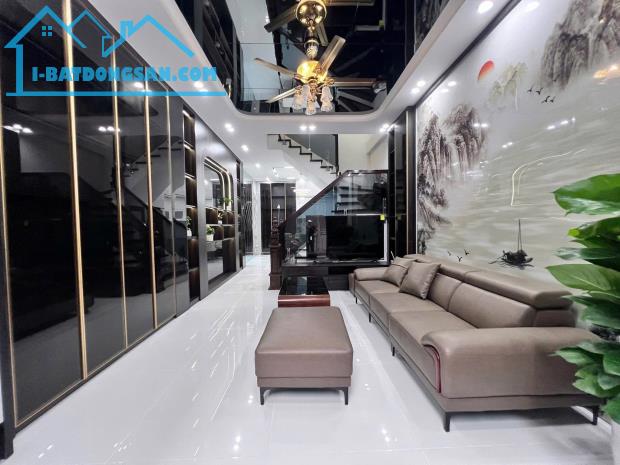 SIÊU PHẨM QUẬN THANH XUÂN, FULL NỘI THẤT, DỌN VỀ Ở NGAY - GIÁ CỰC RẺ‼️
