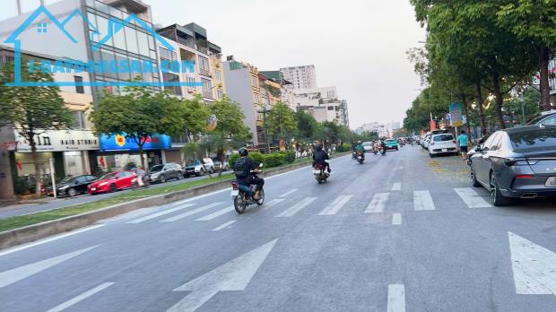 CHỦ TẶNG NỘI THẤT 2 TỶ, SIÊU PHẨM HỒNG TIẾN 80M, 6T, MT5M, 2 THOÁNG, THANG MÁY, SÁT PHỐ.