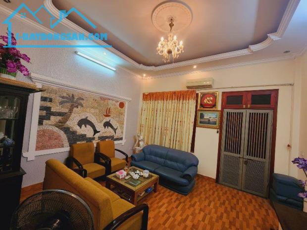 PHÂN LÔ CHÙA LÁNG, 1 NHÀ RA PHỐ, ÔTÔ, KINH DOANH, THOÁNG TRƯỚC SAU, NHIỀU TIỆN ÍCH, HIẾM - 1