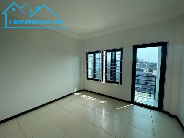 CHỦ GIẢM CHÀO GIÁ NÀO CŨNG BÁN - 3