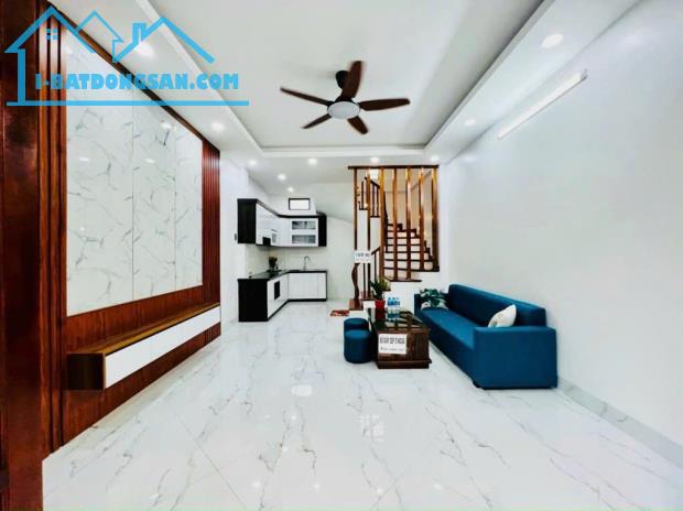 🌟 BÁN NHÀ XUÂN LA – TÂY HỒ: DÂN XÂY KIÊN CỐ, FULL NỘI THẤT, CÁCH HỒ TÂY 3 BƯỚC CHÂN!