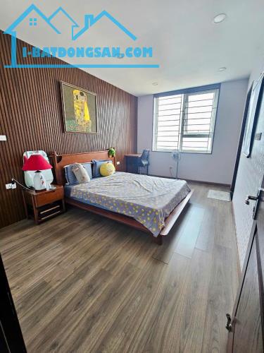 (Tin thật 100%) CH lô góc 102m2 x 3PN tại A10-A14 Nam Trung Yên - BC Đông Nam - Nội thất - 3