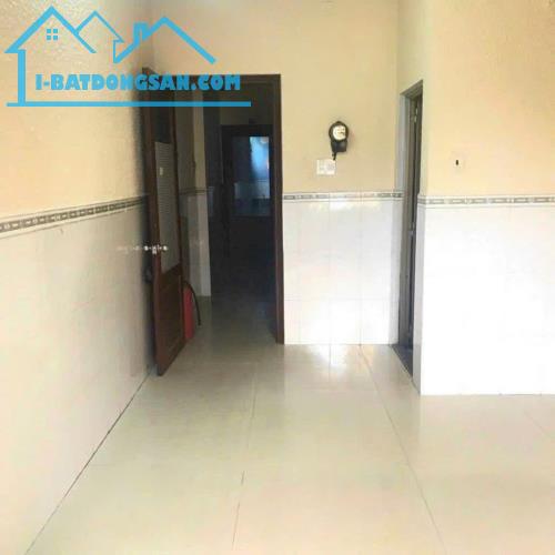 CĂN HỘ DỊCH VỤ GIÁP TÊN LỬA - 4 TẦNG - 10 PN CHO THUÊ THU NHẬP 20TR/TH - 64M2 HƠN 5 TỶ - 3