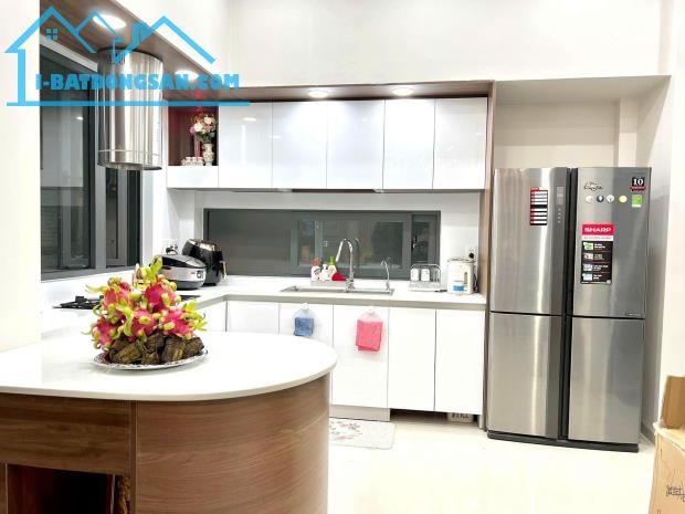 MTKD Nguyễn Hữu Tiến Tân Phú BTCT 3 Lầu - Mới Đẹp - 160m2 Giá 17.9 Tỷ - 1