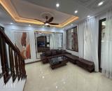 SIÊU PHẨM NHÀ ĐẸP CẦU GIẤY – HÀ NỘI
34m² x 6 TẦNG – FULL NỘI THẤT – NGÕ RỘNG 5M RA Ô TÔ