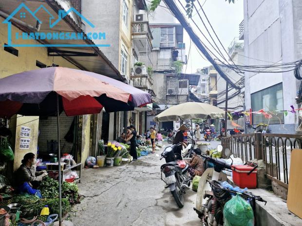 HIẾM – NHÀ DÂN XÂY – Ô TÔ ĐỖ CỬA – CHỈ 10M RA PHỐ – TRUNG TÂM ĐỐNG ĐA – GIÁ 5 TỶ - 1