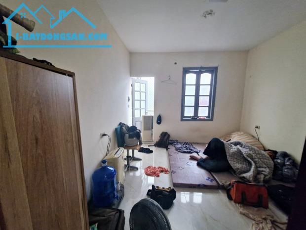 HIẾM – NHÀ DÂN XÂY – Ô TÔ ĐỖ CỬA – CHỈ 10M RA PHỐ – TRUNG TÂM ĐỐNG ĐA – GIÁ 5 TỶ - 5