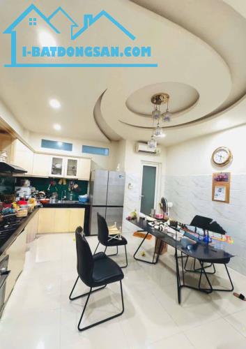 Xe hơi ngủ nhà, DT 83m, 4 tầng BTCT, 6WC, Phường 13, Bình Thạnh - 2