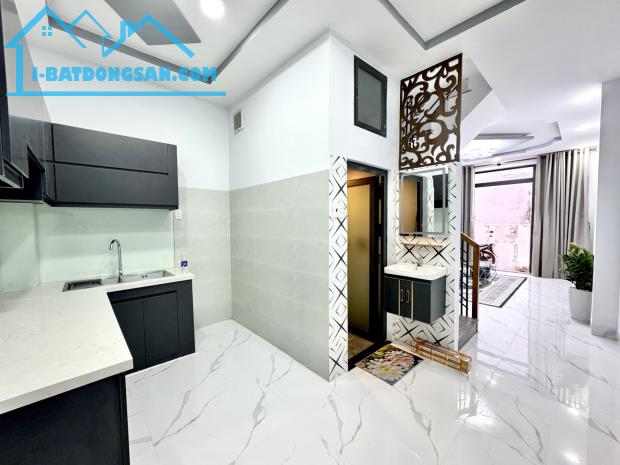 Nhà Gò Vấp giáp Phú Nhuận, 36m2, 2 tầng mới đẹp, 4.25 tỷ TL 0964364745