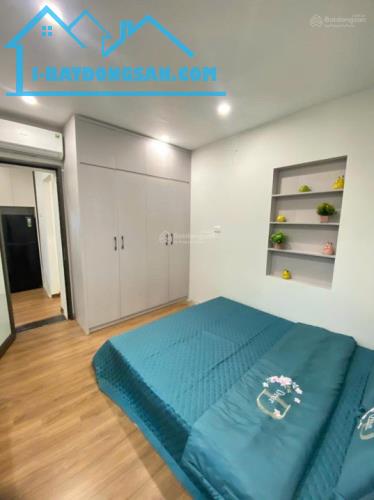 Bán gấp căn hộ 2PN, 2WC full nội thất tại Thi Sách, Hai Bà Trưng, 65m2, giá 4.85 tỷ. LH: