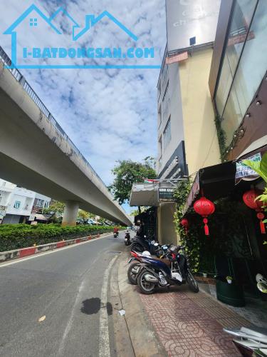 Cần bán nhà mặt tiền đường Ngô Tất Tố, P.22, Q. Bình Thạnh, 6x7m, giá 12 tỷ