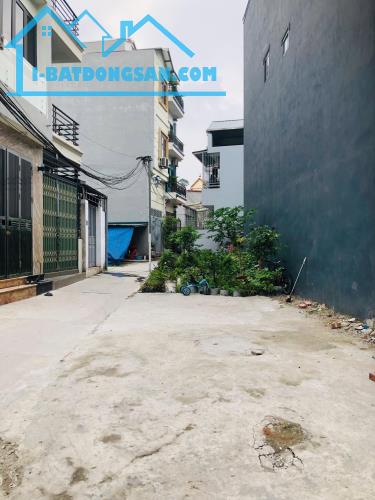 Bán đất tại Đặng Xá, Gia Lâm, tặng luôn nhà C4 mới đang cho thuê, giá nhỉnh 3 tỷ - 1