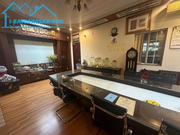 MỘT ĐỜI CHỦ CẦN BÁN NHÀ MẶT TIỀN 5 LẦU AN ĐIỀM P10 Q5 - 1