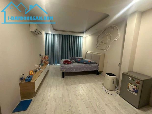 MỘT ĐỜI CHỦ CẦN BÁN NHÀ MẶT TIỀN 5 LẦU AN ĐIỀM P10 Q5 - 4