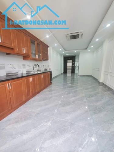 Bán nhà Phạm Văn Đồng, 47m2, phân lô, ô tô, nội thất lung linh,  nhỉnh 8tỷ. - 3